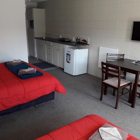 Motel Sierra Whangarei Exteriör bild