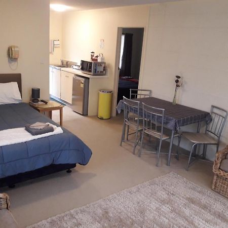 Motel Sierra Whangarei Exteriör bild