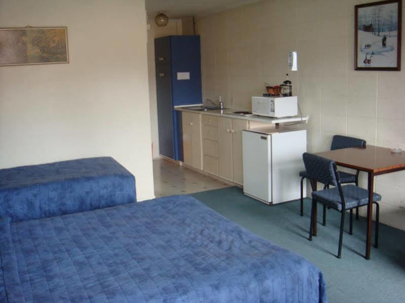 Motel Sierra Whangarei Exteriör bild