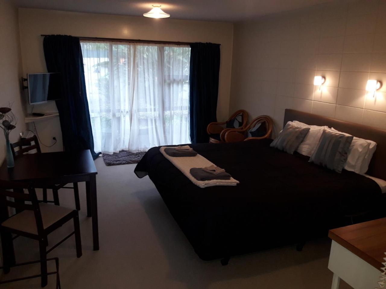 Motel Sierra Whangarei Exteriör bild