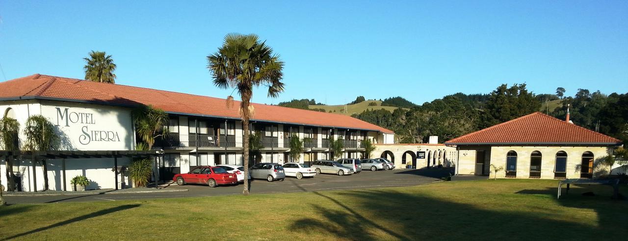 Motel Sierra Whangarei Exteriör bild